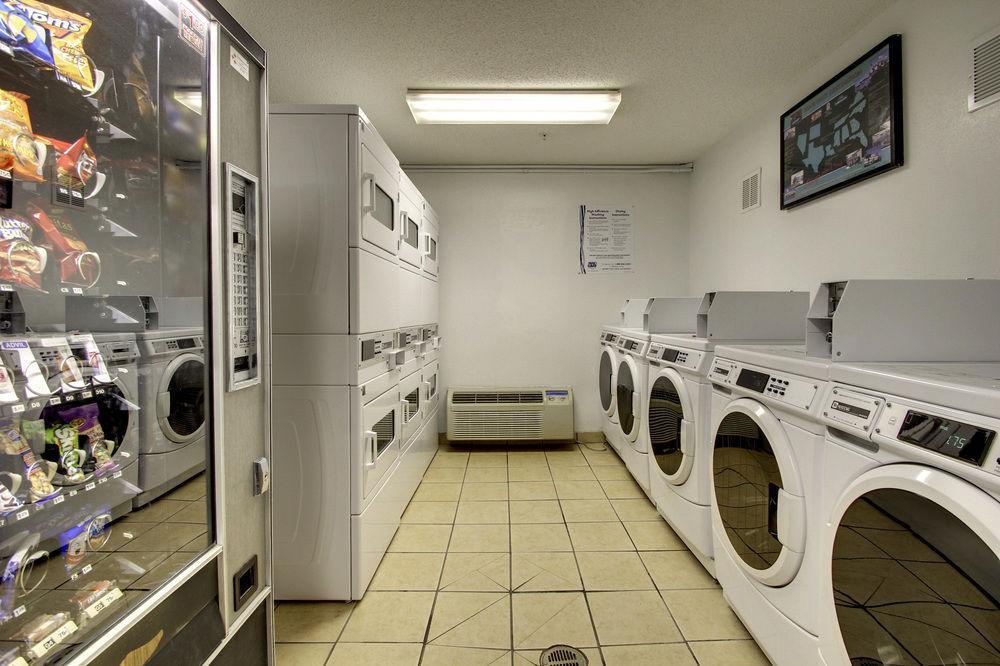 Intown Suites Extended Stay High Point Nc מראה חיצוני תמונה